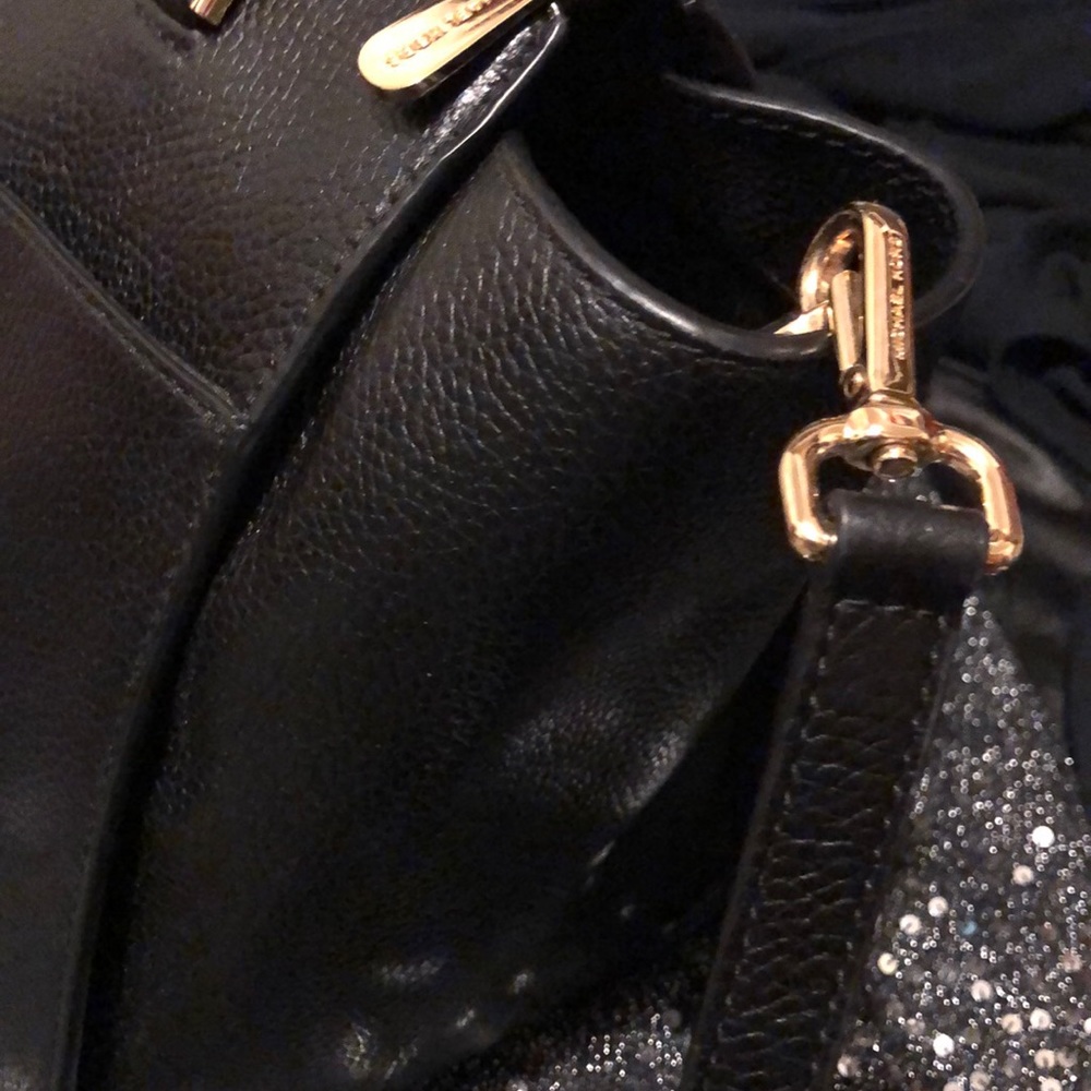 Michael kors Bag - Picture 4 of 8